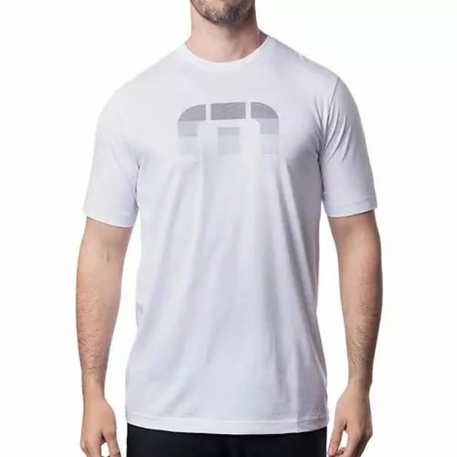 Shirts * | Men'S Travismathew Globe Trot T-Shirt White